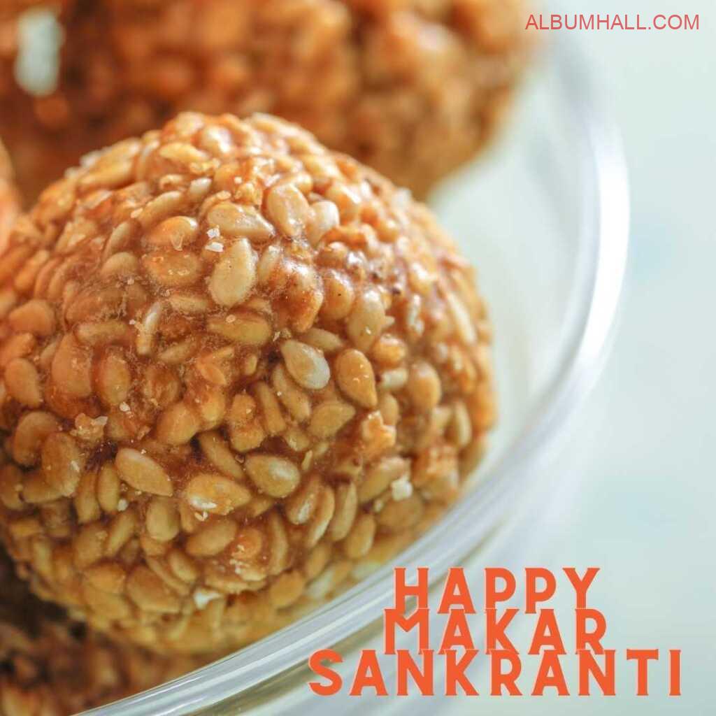 Jaggery ladoo for Sankrant in a transparent bowl